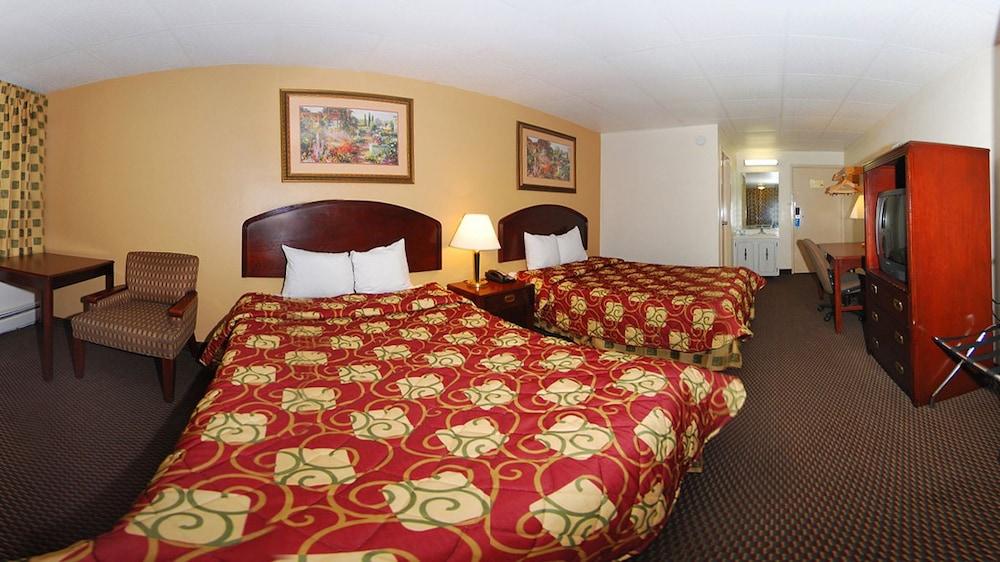 Wolf Inn Hotel Sandusky Extérieur photo