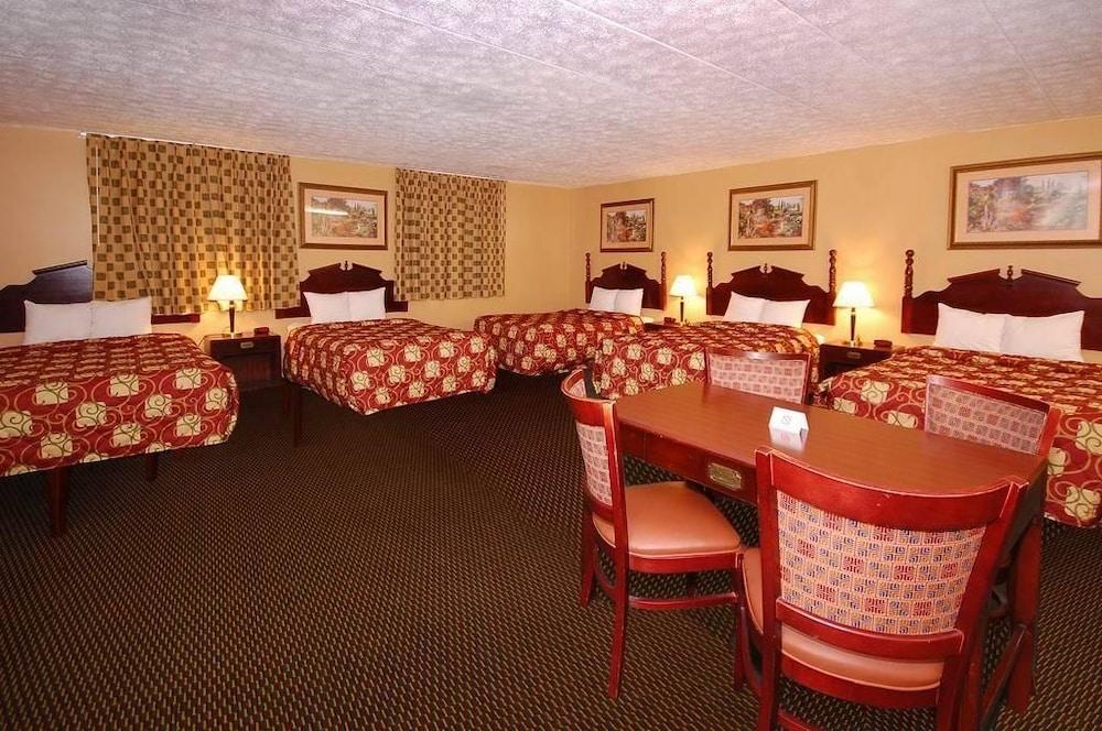 Wolf Inn Hotel Sandusky Extérieur photo