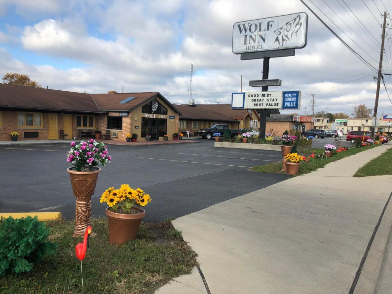 Wolf Inn Hotel Sandusky Extérieur photo
